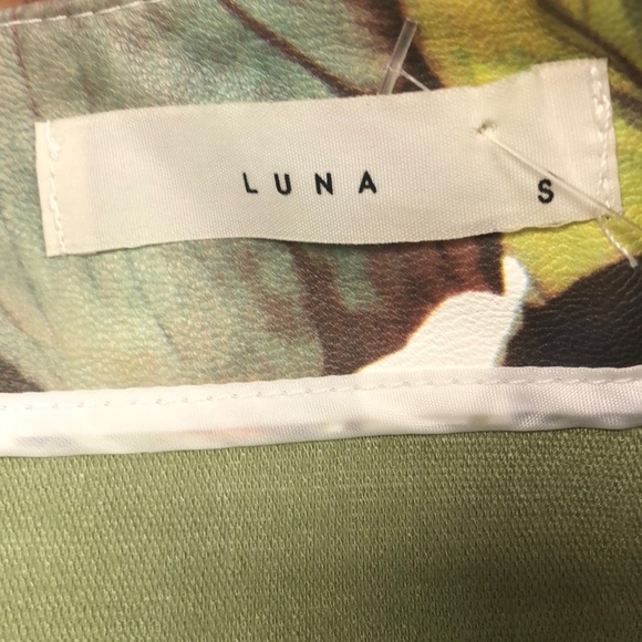 Luna faux leather floral pencil skirt - Picture 4 of 6